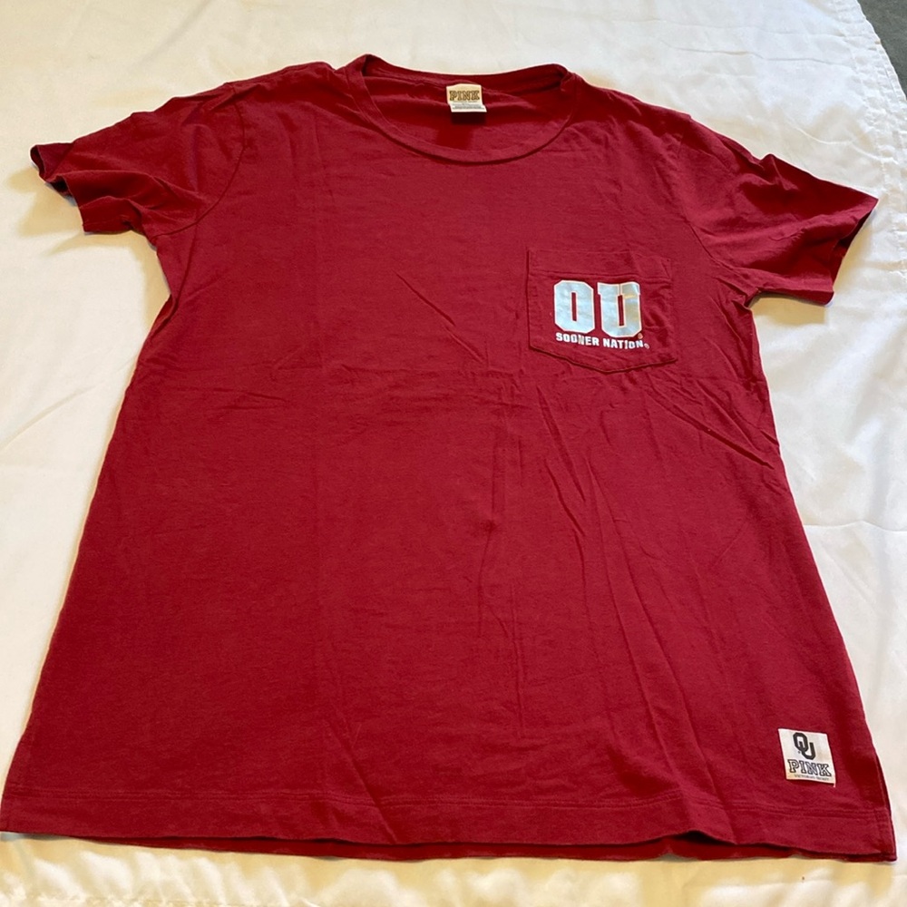 🎀 5/$20 🎀 Victoria’s Secret Pink Oklahoma Sooners t-shirt size small